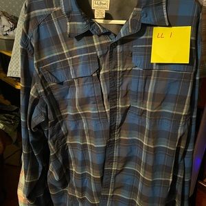 LL1 LL Bean Men’s Lightweight Long Sleeve Blue White XXL 97% Poly 3% Cotton